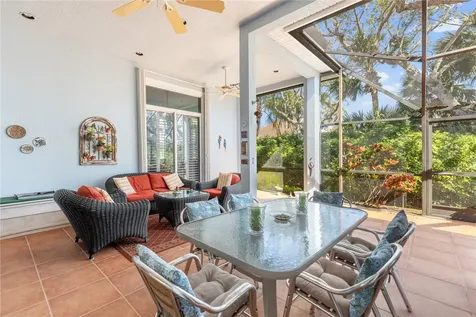 1389 W Island Club Square Vero Beach FL 32963