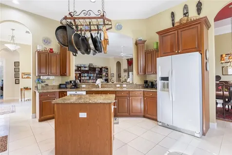 1389 W Island Club Square Vero Beach FL 32963