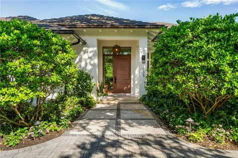 835 Iris Lane Vero Beach FL 32963