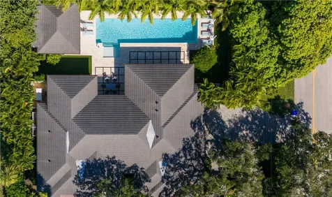 835 Iris Lane Vero Beach FL 32963