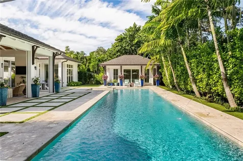 835 Iris Lane Vero Beach FL 32963