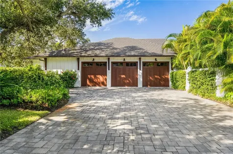 835 Iris Lane Vero Beach FL 32963