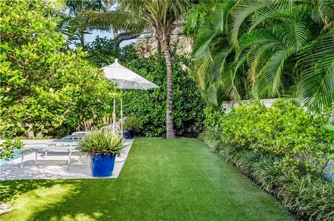 835 Iris Lane Vero Beach FL 32963