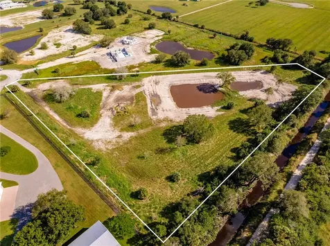 7355 Andrews Place SW Vero Beach FL 32968
