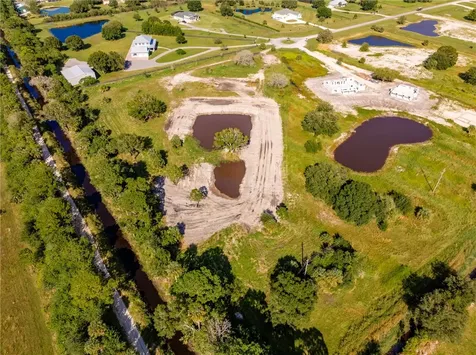 7355 Andrews Place SW Vero Beach FL 32968
