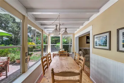 645 Acacia Road Vero Beach FL 32963