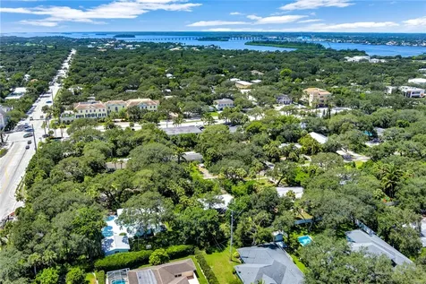 645 Acacia Road Vero Beach FL 32963