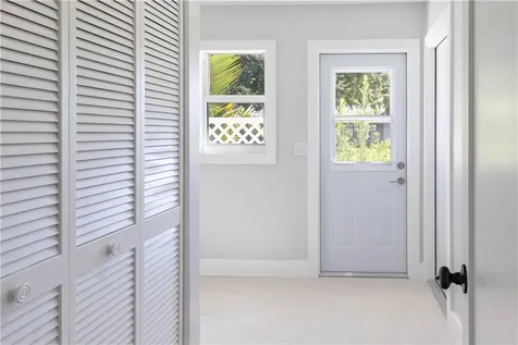 5740 36th Place Vero Beach FL 32966