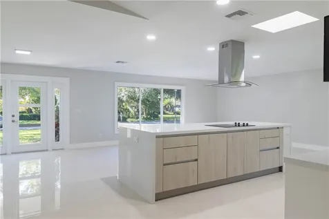 5740 36th Place Vero Beach FL 32966
