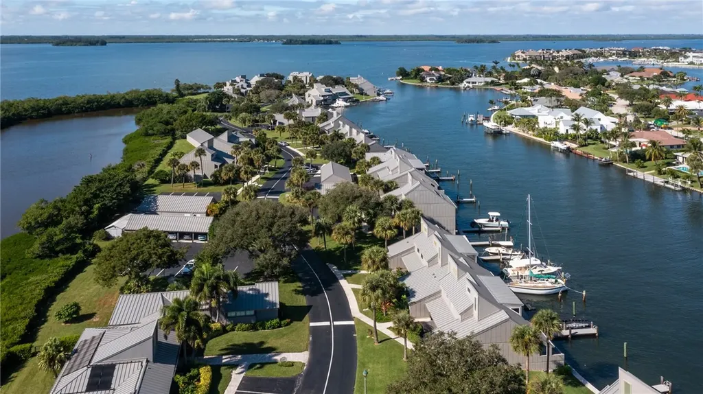 1005 Spyglass Lane Vero Beach FL 32963
