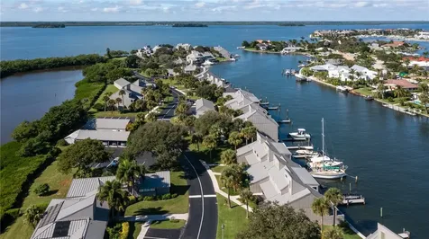 1005 Spyglass Lane Vero Beach FL 32963