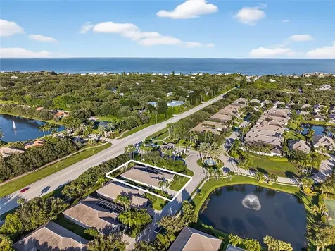 2116 Autumn Lane Vero Beach FL 32963