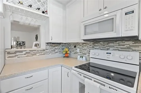 2800 Indian River Boulevard Vero Beach FL 32960