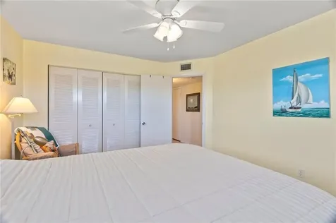 2800 Indian River Boulevard Vero Beach FL 32960