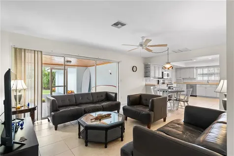 618 Conn Way Vero Beach FL 32963