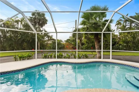 618 Conn Way Vero Beach FL 32963