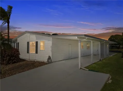 3716 Doral Court Port St Lucie FL 34952