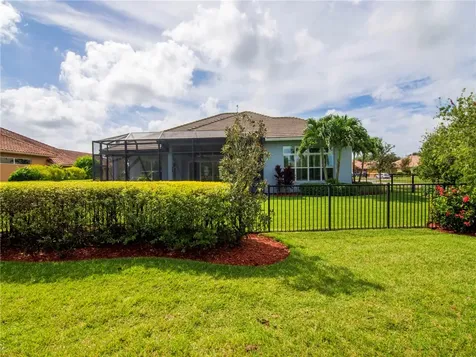 8260 Halbert Lane Vero Beach FL 32968