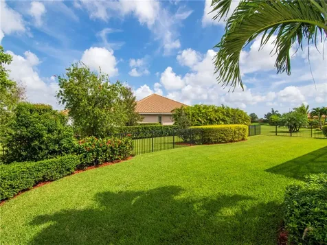 8260 Halbert Lane Vero Beach FL 32968