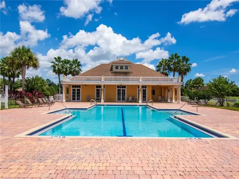 8260 Halbert Lane Vero Beach FL 32968