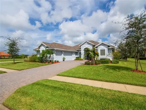 8260 Halbert Lane Vero Beach FL 32968