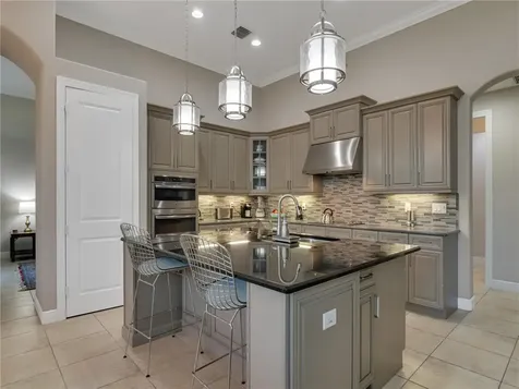 8260 Halbert Lane Vero Beach FL 32968