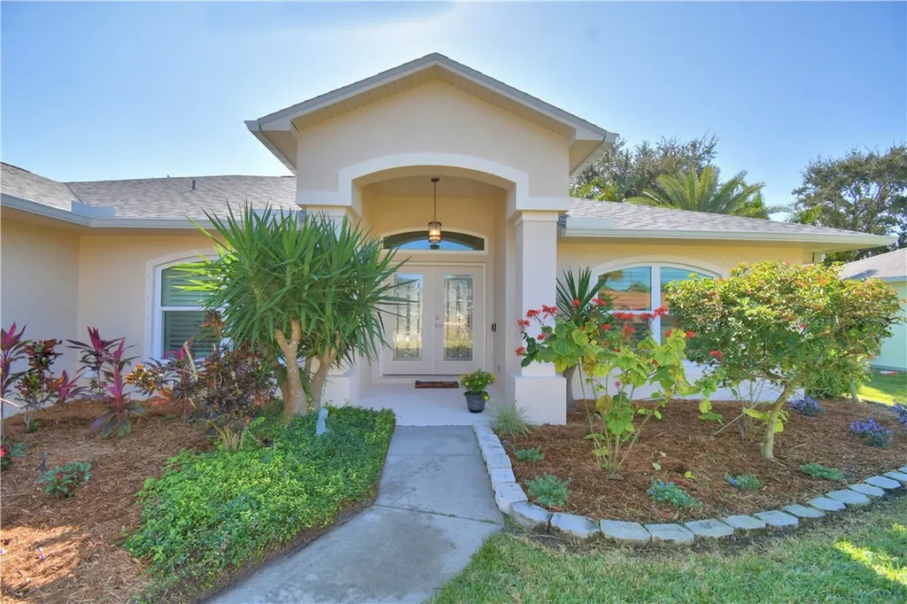 432 Bywood Avenue Sebastian FL 32958