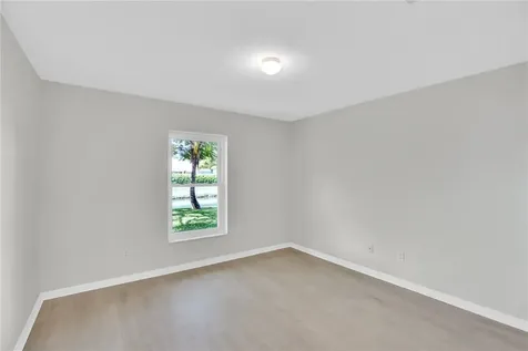 128 35th Square SW Vero Beach FL 32968