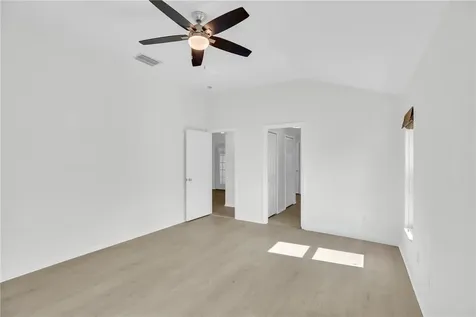 128 35th Square SW Vero Beach FL 32968
