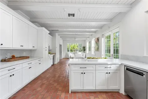 201 Sundial Court Vero Beach FL 32963