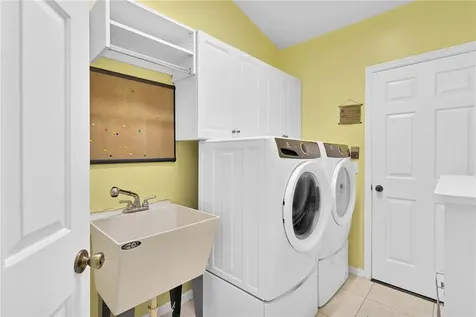 635 Fox Run SW Vero Beach FL 32962