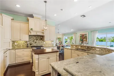501 Bay Drive Vero Beach FL 32963
