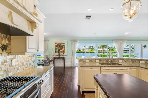 501 Bay Drive Vero Beach FL 32963