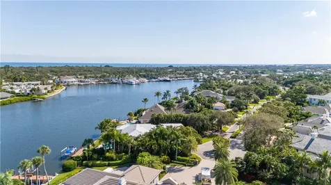 501 Bay Drive Vero Beach FL 32963