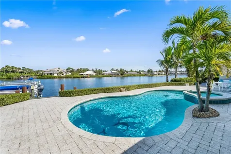 501 Bay Drive Vero Beach FL 32963