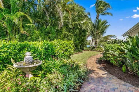 501 Bay Drive Vero Beach FL 32963