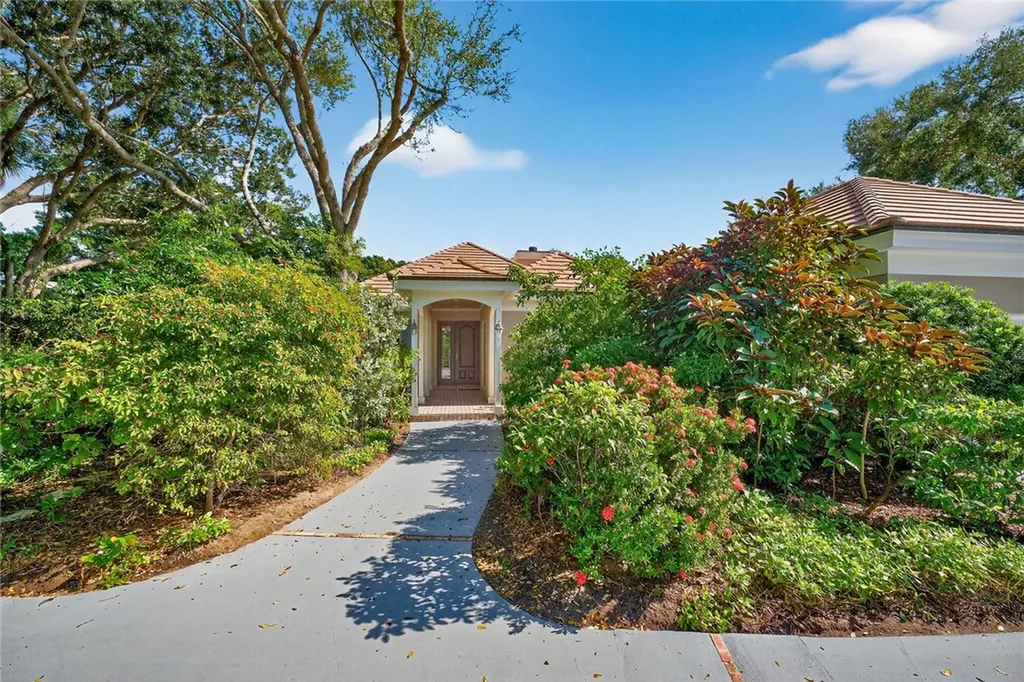 531 Sundance Trail Vero Beach FL 32963