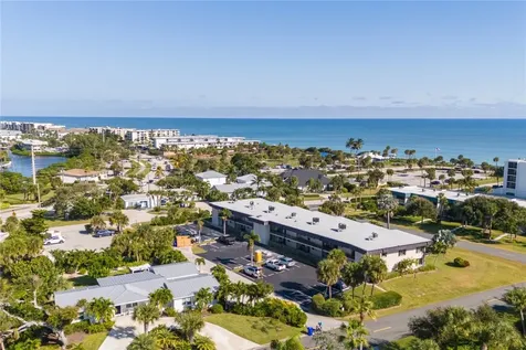 4145 Silver Palm Drive Vero Beach FL 32963