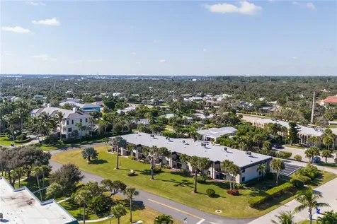4145 Silver Palm Drive Vero Beach FL 32963