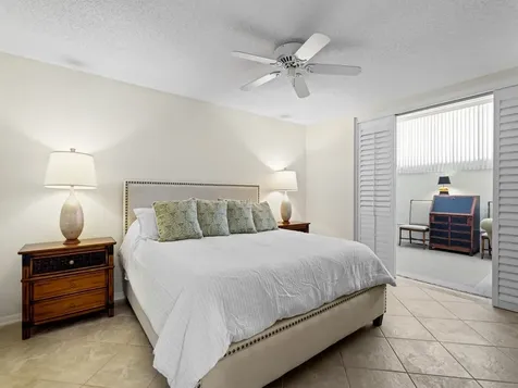 4800 Highway A1a Vero Beach FL 32963