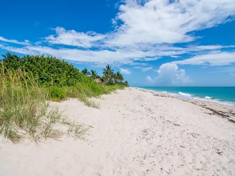 4800 Highway A1a Vero Beach FL 32963