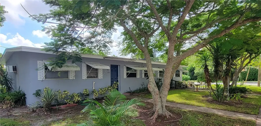 1806 22nd Avenue Vero Beach FL 32960