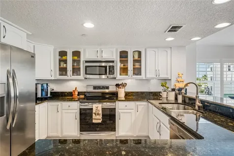 2700 Ocean Drive Vero Beach FL 32963