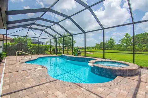 5037 Monroe Circle Vero Beach FL 32967