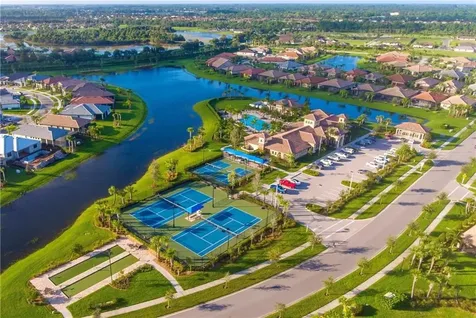 5037 Monroe Circle Vero Beach FL 32967