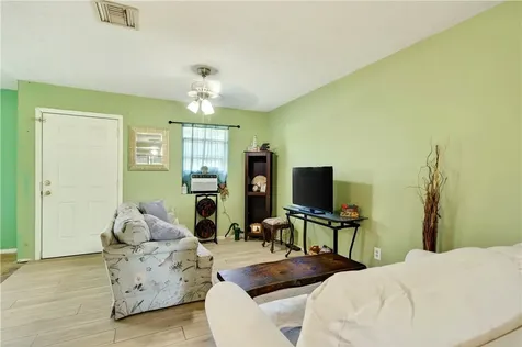 1711 11th Place Vero Beach FL 32960