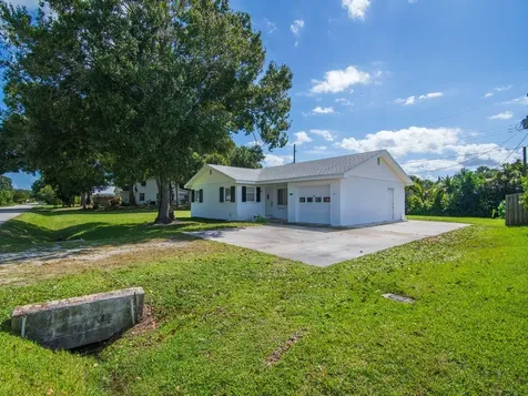 1845 6th Street Vero Beach FL 32962