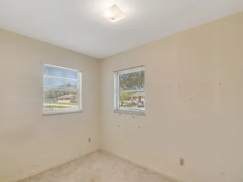 1845 6th Street Vero Beach FL 32962