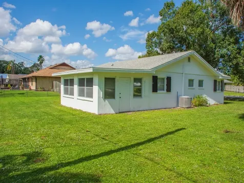 1845 6th Street Vero Beach FL 32962