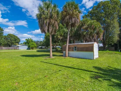 1845 6th Street Vero Beach FL 32962